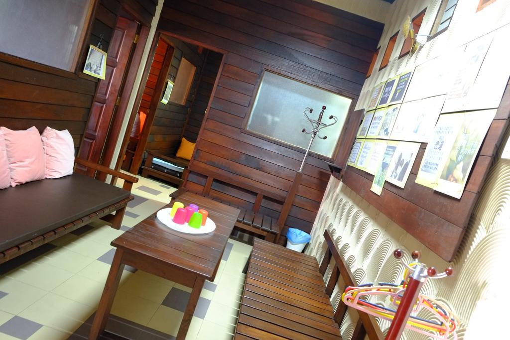 Appartamento Tnt Novelty House Teluk Intan Esterno foto