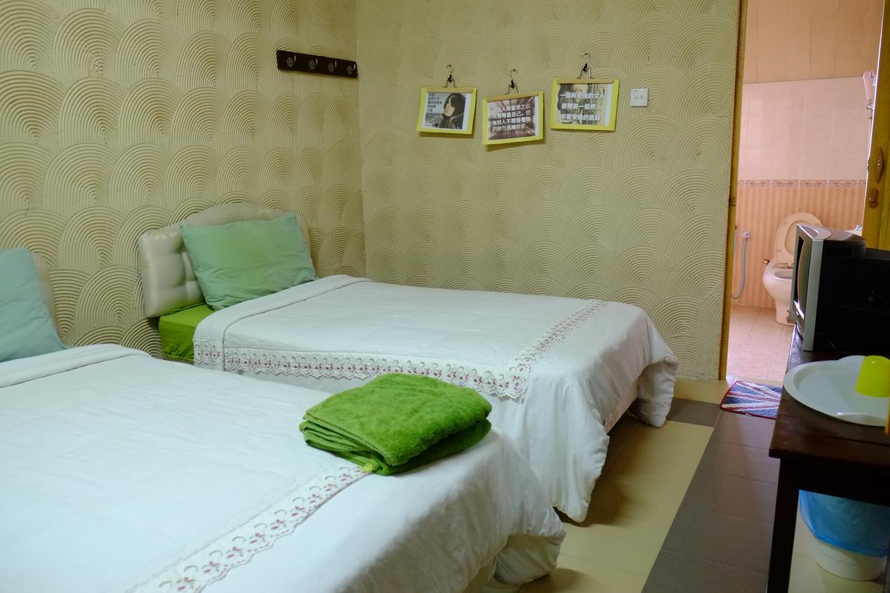 Appartamento Tnt Novelty House Teluk Intan Camera foto